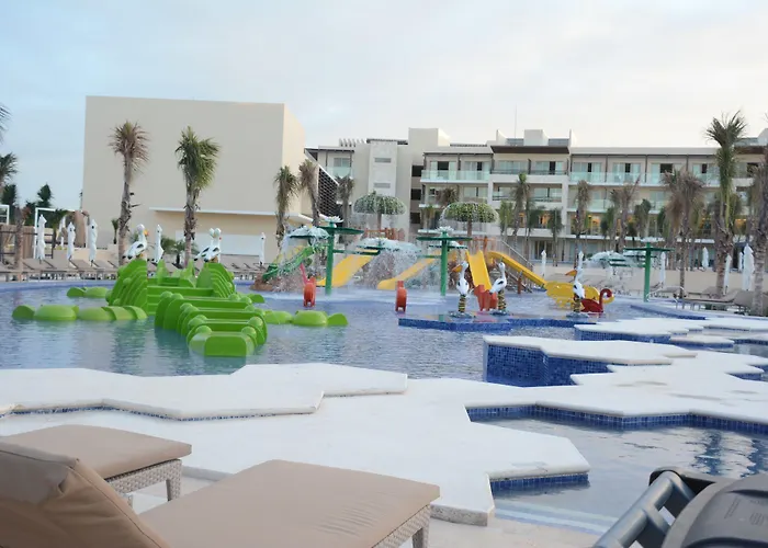 Royalton Riviera Cancun, An Autograph Collection & Casino (adults Only) Resort