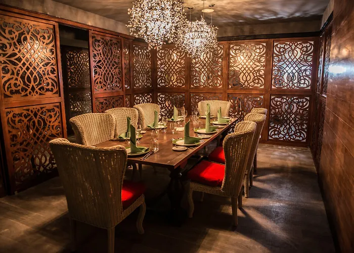Resort Royalton Riviera Cancun, An Autograph Collection & Casino (adults Only)