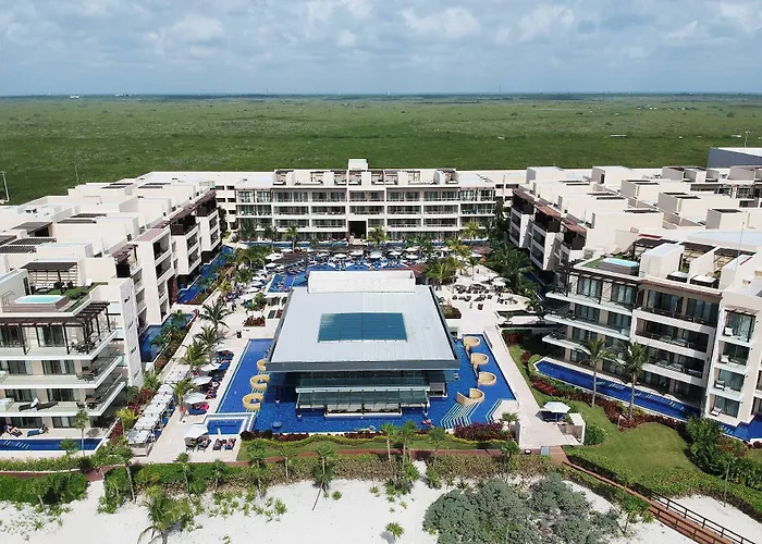 Royalton Riviera Cancun, An Autograph Collection & Casino (adults Only) Resort