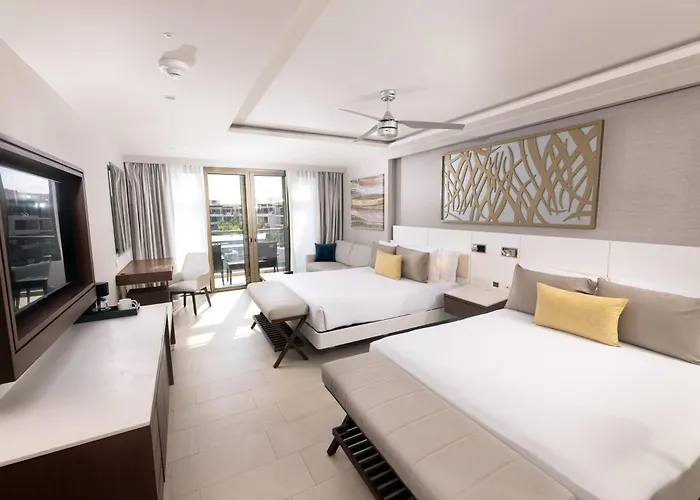 Resort Royalton Riviera Cancun, An Autograph Collection & Casino (adults Only) 5*
